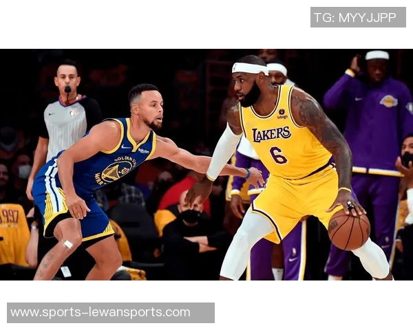 2012年尼克斯与湖人经典对决回顾球星对抗与战术博弈的精彩瞬间